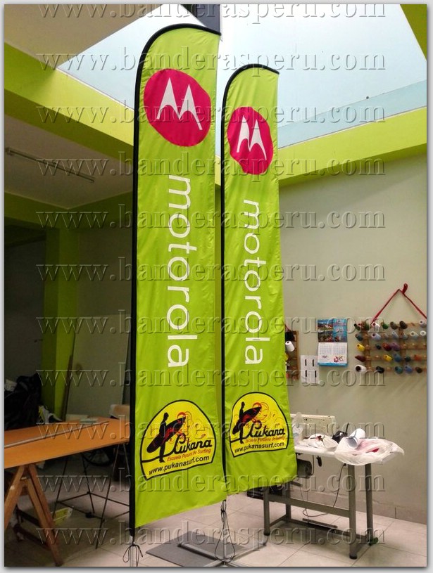 Venta de banderas tipo vela Motorola, fabricamos banderas tipo vela publicitarias
